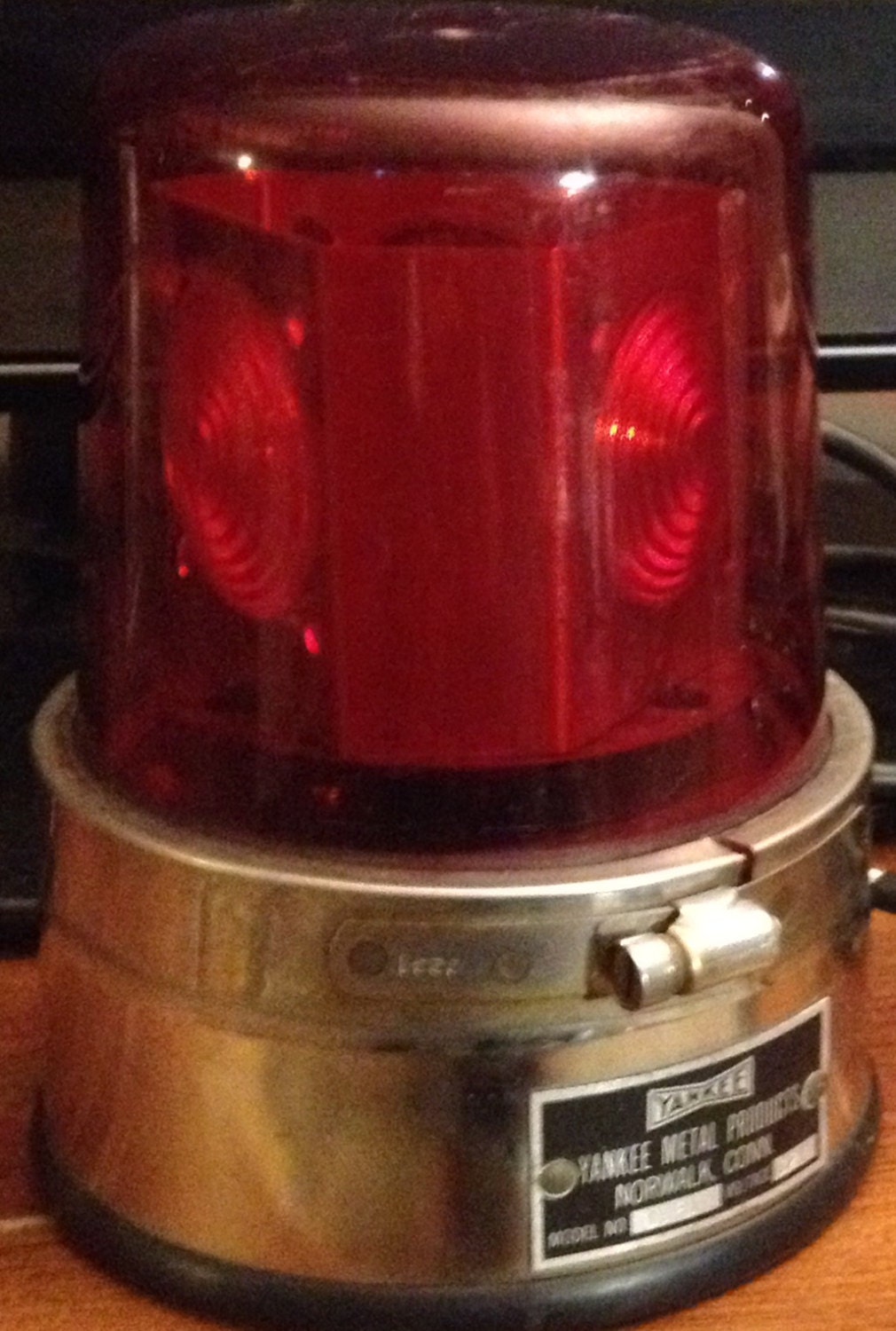 Vintage Red Yankee Emergency Rotating Light Free by Stillhaslife