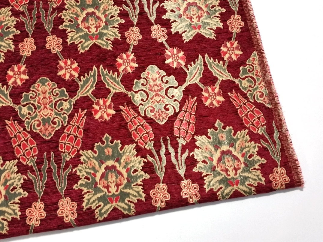 Jacquard Chenille Upholstery Fabric Floral Fabric with Tulip
