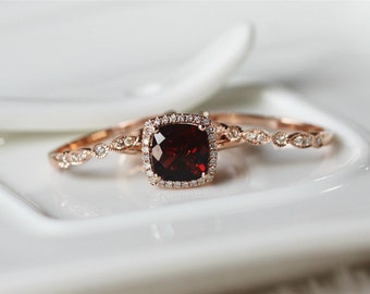3PCS January Birthstone Garnet Ring Set 14K Rose Gold Garnet Engagement Ring/Garnet Wedding Ring Set/Anniversary Ring/Garnet Ring Set