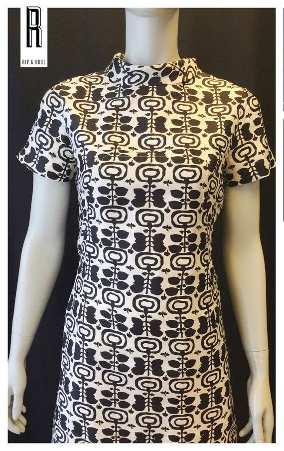 Vintage 60s Shift Dress Black and White Mod Womens Size Small