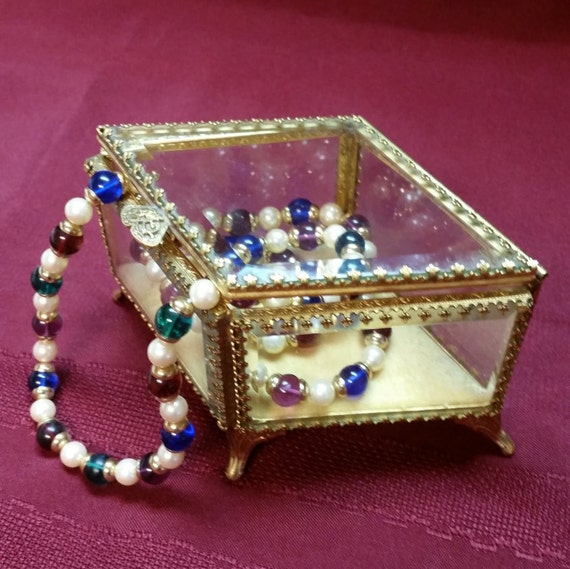 Stylebuilt Accessories NY Diamond Shape Vintage Gold Ormolu