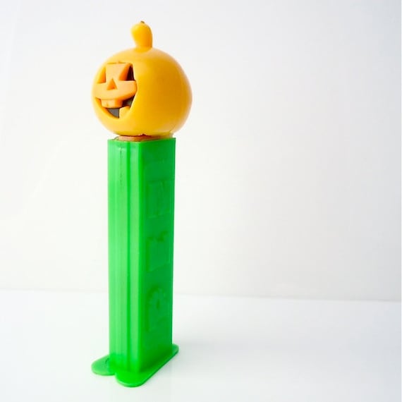 green lantern pez dispenser