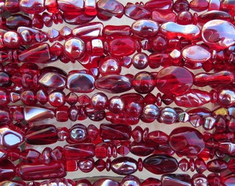 20mm to 4mm Transparent Ruby Twilight Mixed Shapes and Sizes Czech Glass Beads 16 Inch Strand (AW319)