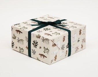 Winter Animals Christmas Wrapping Paper Cream - Holidays