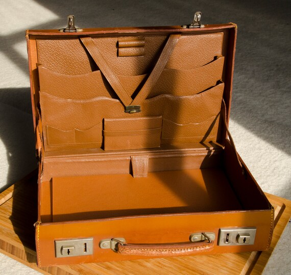 brown vintage attach 233 briefcase travel writing desk 1940s brown vintage attach 233 briefcase travel writing desk 1940s