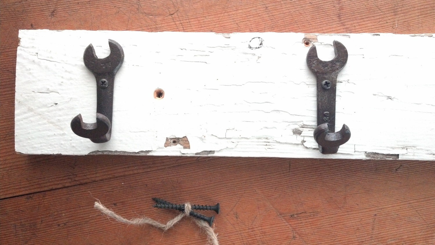 farmhouse style CoaT HooKs repurposed vintage wrenches