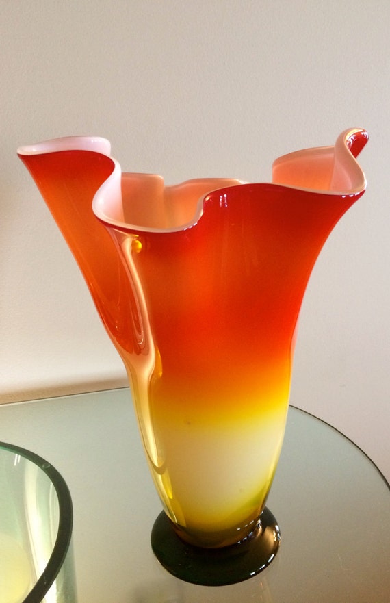 Large Retro Vase Orange Art Glass Fazzoletto Handkerchief Vase