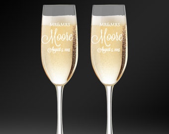 Custom Champagne Flutes - Engraved Wedding Glasses - Bride and Groom Toasting Glasses - Bridal Shower Gift - Wedding Keepsake - Wedding Gift
