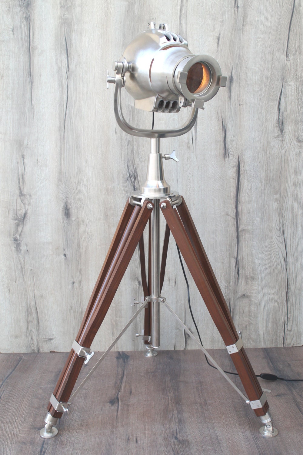 Studio Stage Light Tripod Spotlight Vintage Style by TheDezinez