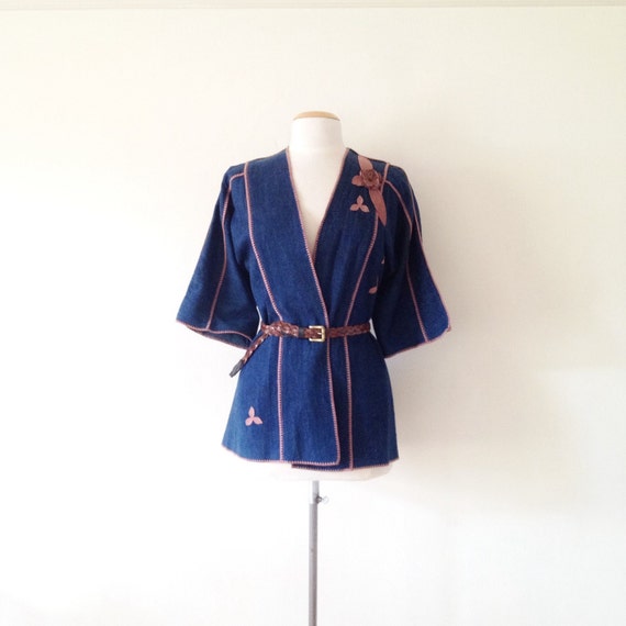 denim kimono jacket / 70s denim jacket / embroidery / denim boho jacket / 70s clothing / hippie clothes