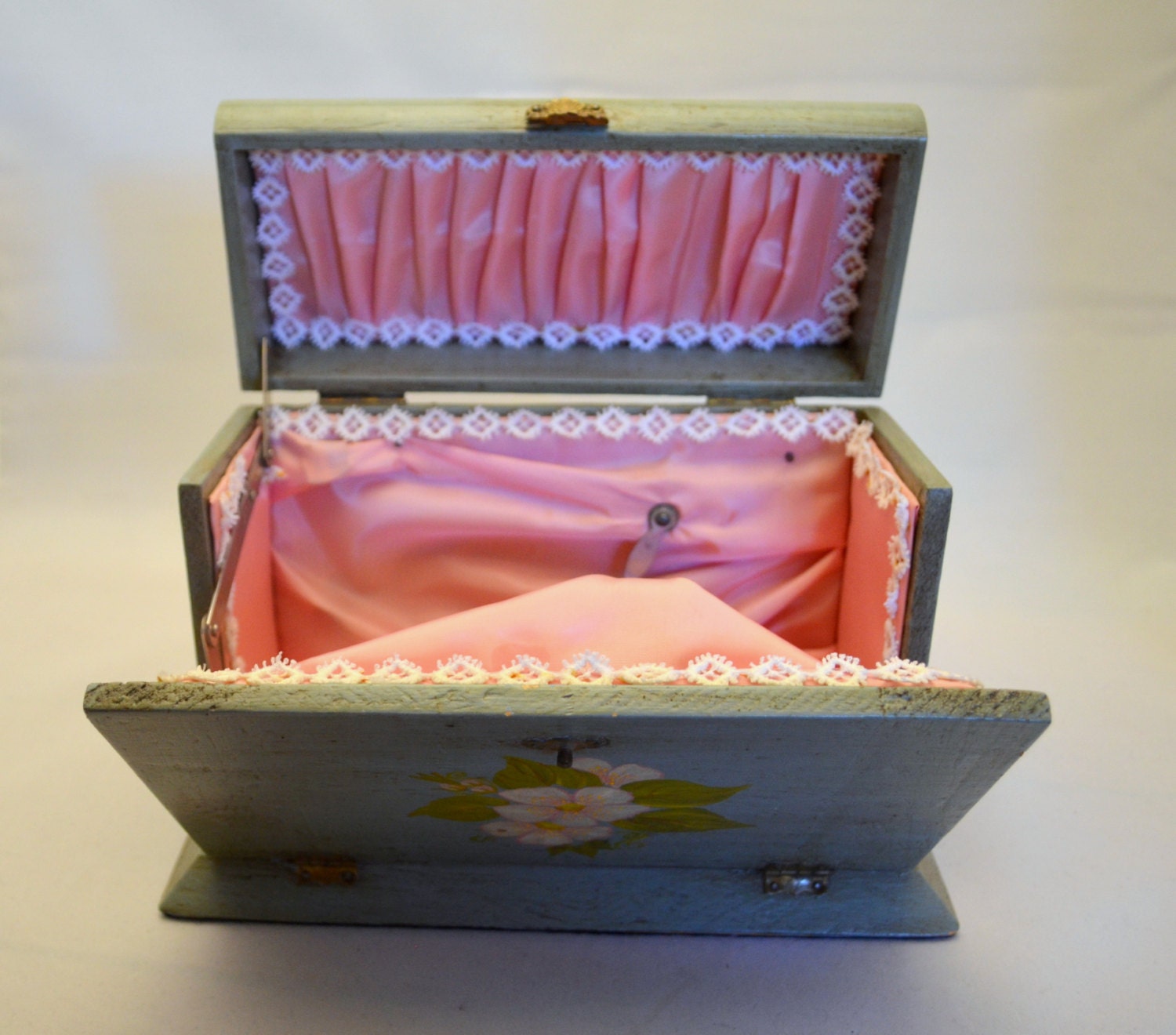 Vintage Wood Jewelry Box Hand Painted with by UpswingVintage