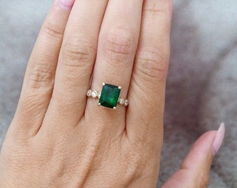 SALE! Statement emerald ring,rectangle ring,gold ring,may birthstone,engagement ring,diamond ring,bridal gift