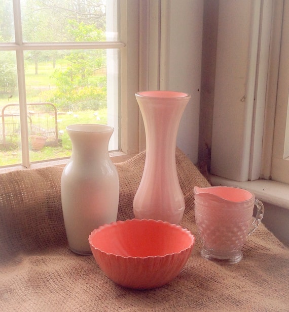 Items similar to Hand Painted Pink and White Vases on Etsy