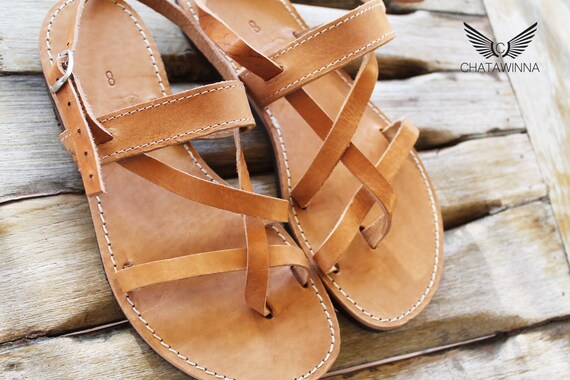 Greek Sandals in Natural Leather. All time classic by Chatawinna