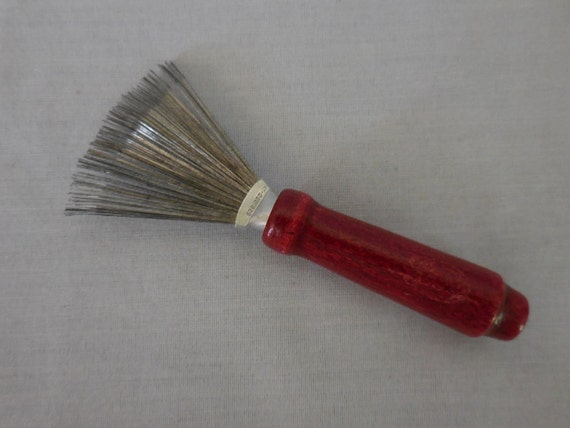 Items similar to Vintage Fuller Wire Brush Mid Century Red Handle ...