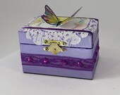 Trinket box, altered wooden box, wedding favor box, wooden jewelry box,keepsake box, gift box, small treasure box, tooth fairy box Trinket box, altered wooden box, wedding favor box, wooden jewelry box,keepsake box, gift box, small treasure box, tooth fairy box