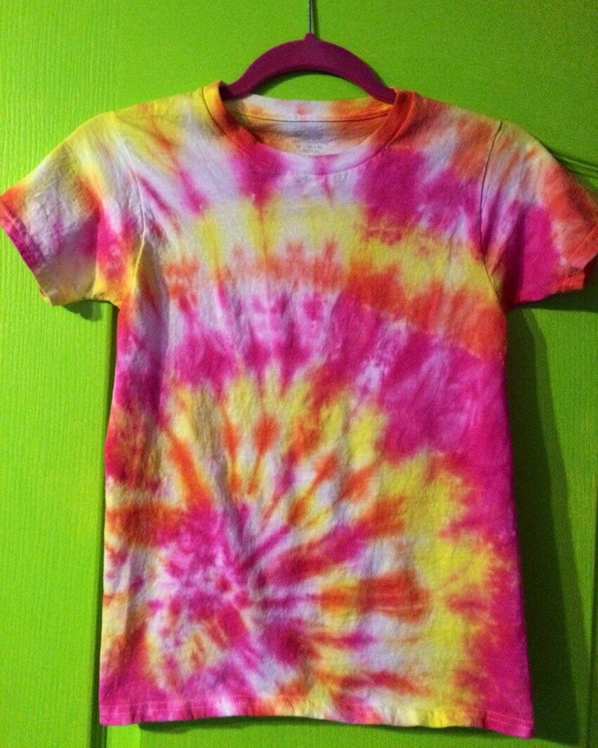 custom tye dye t shirts