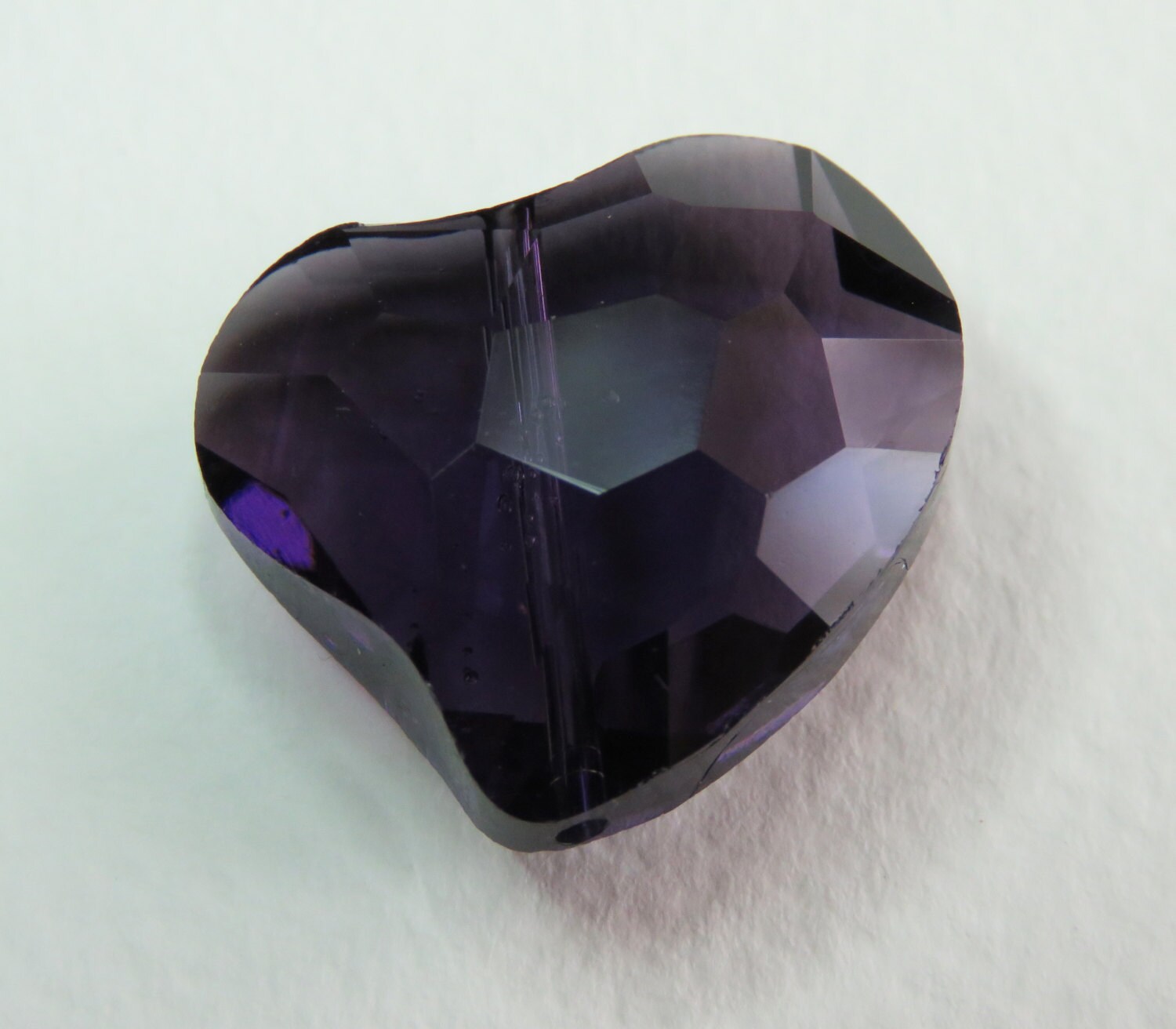 Dark Purple Faceted Crystal Glass Heart Beads. 18mm. Pack of 5. from