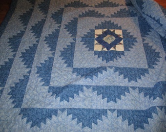 PESAKS & VALLEY KING size Quilt 96" x 96"