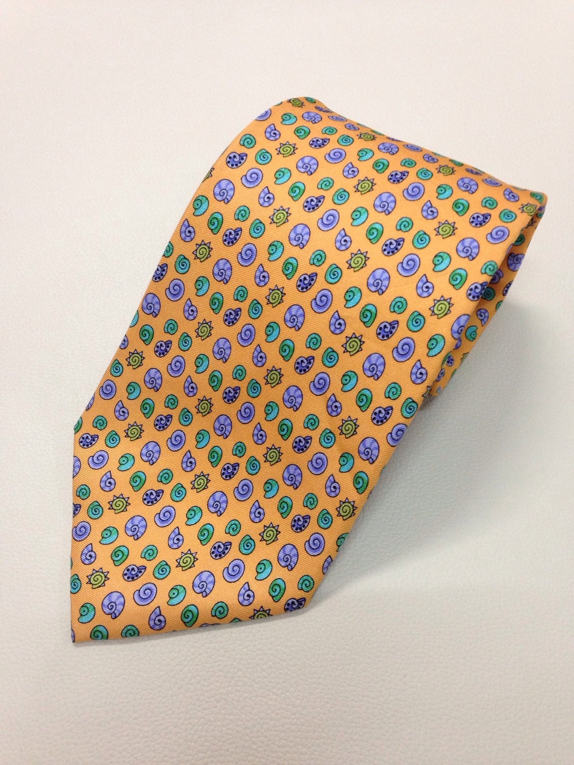 SALVATORE FERRAGAMO tie twill silk 100% designer patten dress necktie ...