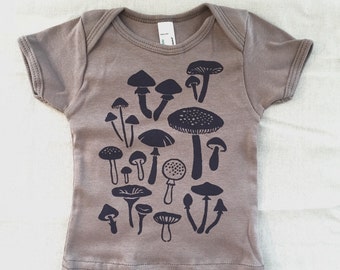 wrangler mushroom tee