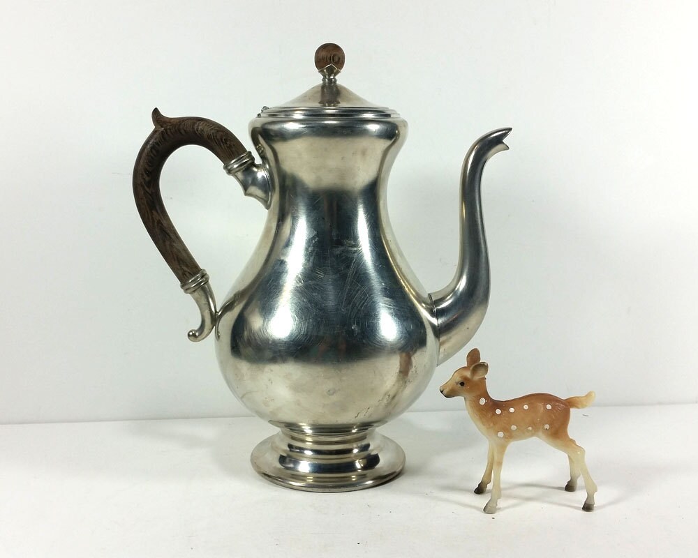 Beautiful Vintage Pewter Coffee Pot by Royal Holland Daalderop