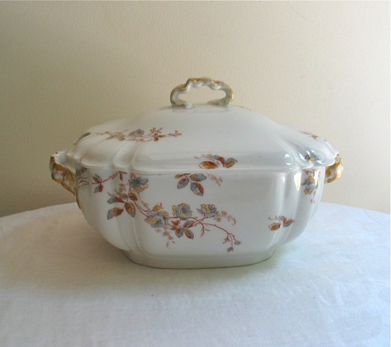 Antique Haviland Limoges Soup Tureen from Victorian Era France