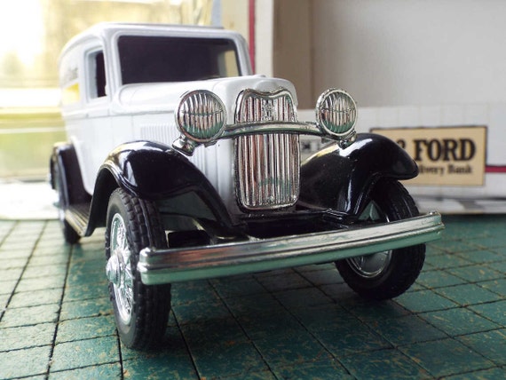1932 Ertl ford #7