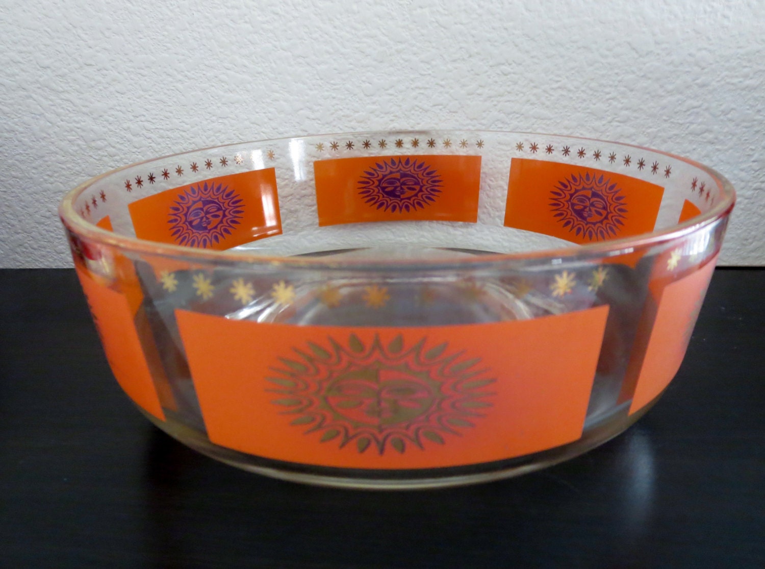Salad Fruit or Chip Glass Bowl made by Glass with Desert Sun