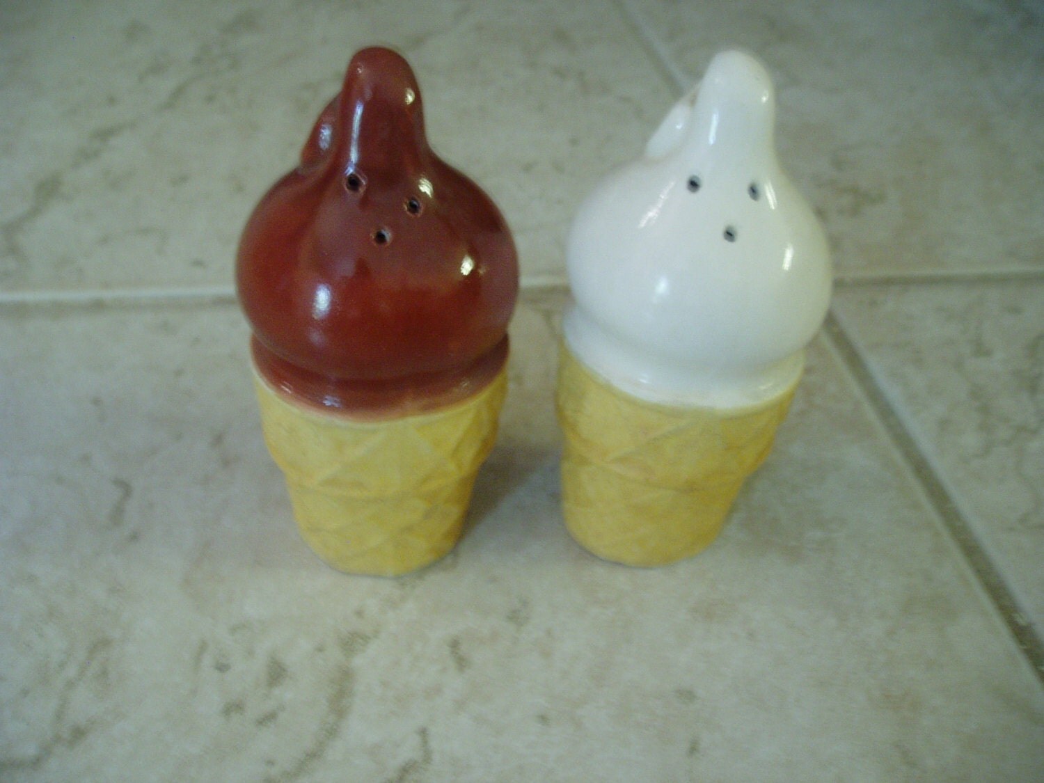 Vintage Chocolate and Vanilla Frostie/Ice Cream Salt and Pepper Shaker