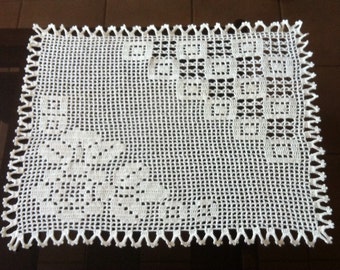 D-26. Crochet Lace Doily Wedding Doily Vintage Rectangular Crochet Doily Filet Lace Firgural Doily Crochet Handmade Crochet Doily