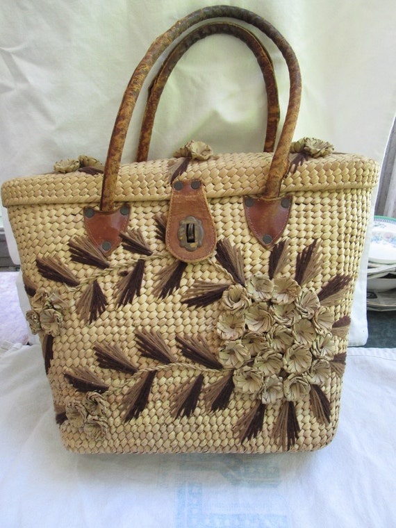 summer woven purse