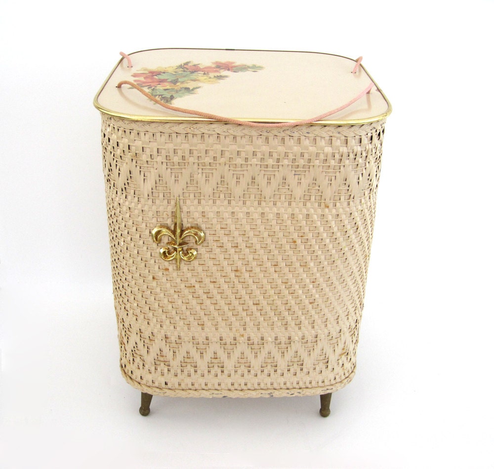 Wicker Sewing Craft Basket Legs Vintage Floor Storage Cottage