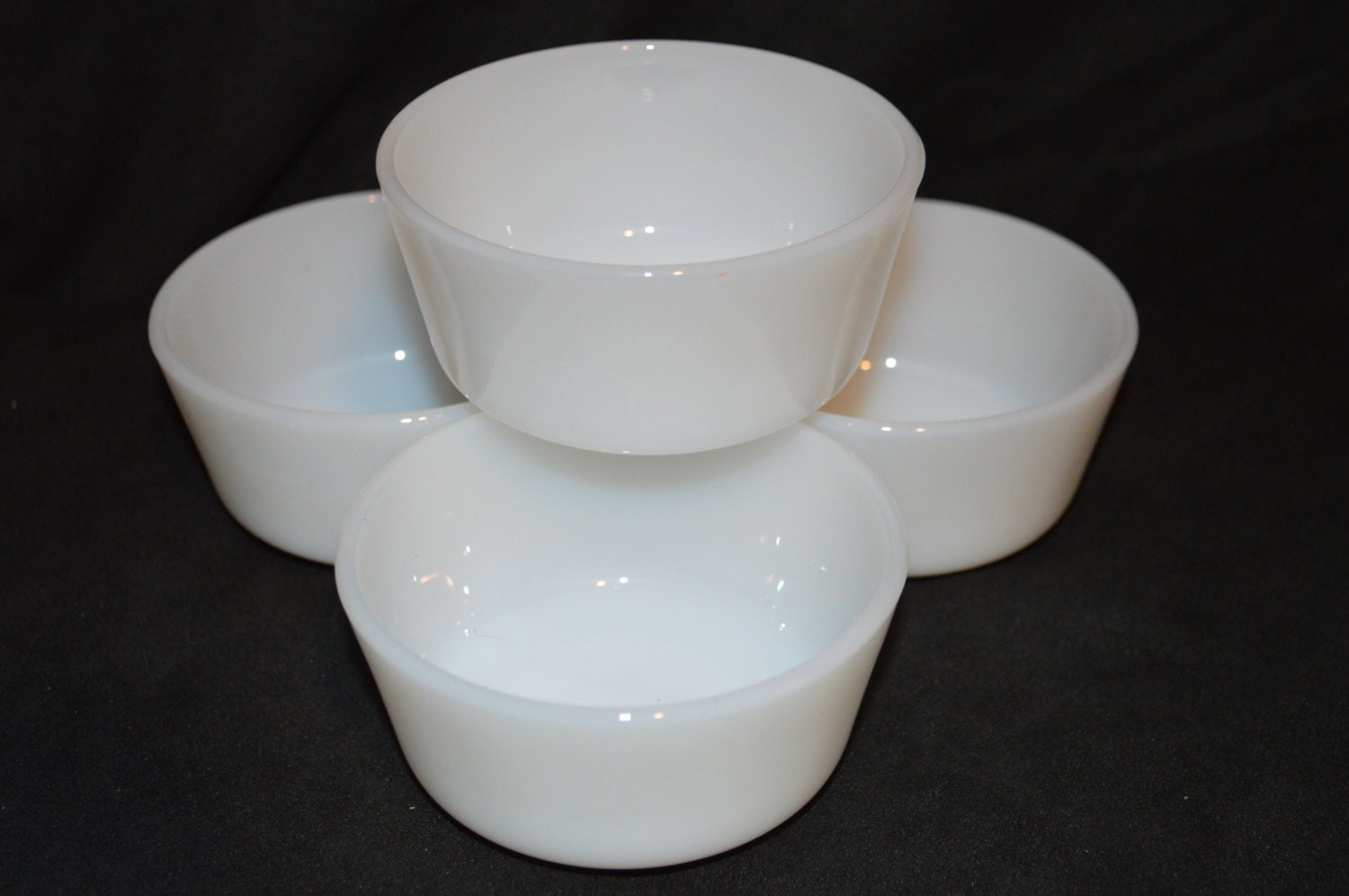 4 Milk Glass Fire King Custard CupsAnchor by TwinsTreasureTrove