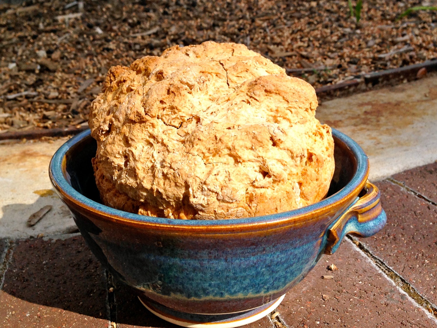 Bread baking bowl. Beer bread bowl.