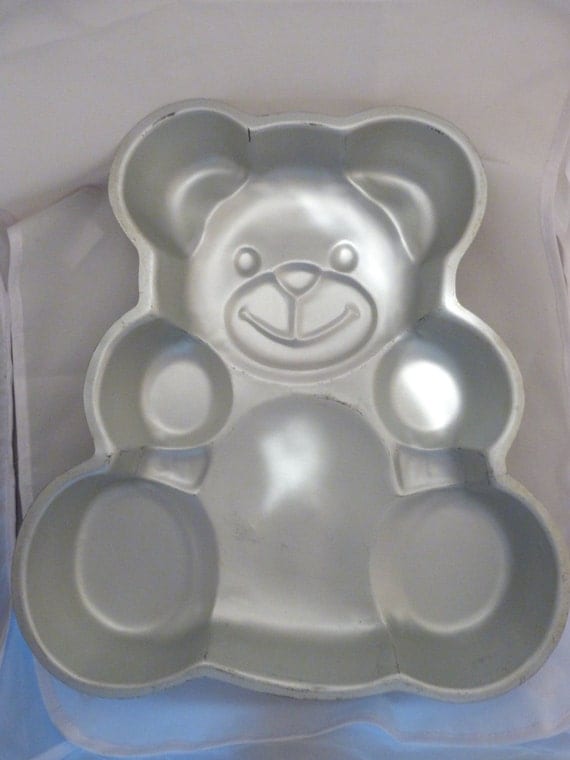 Wilton Huggable Teddy Bear Cake Pan 502-3754 by KarlasCrafts