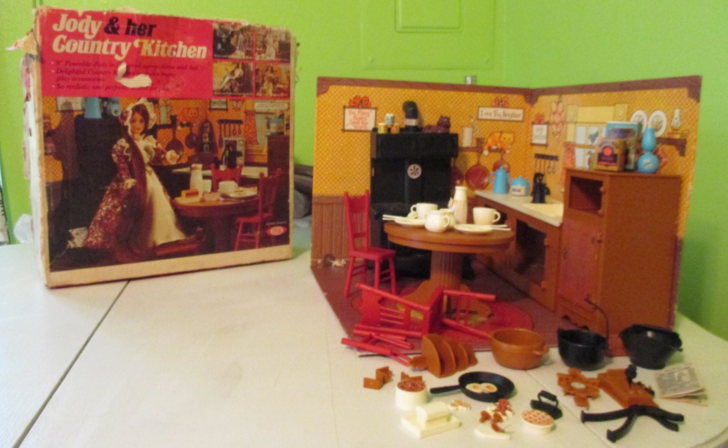 doll set and kitchen