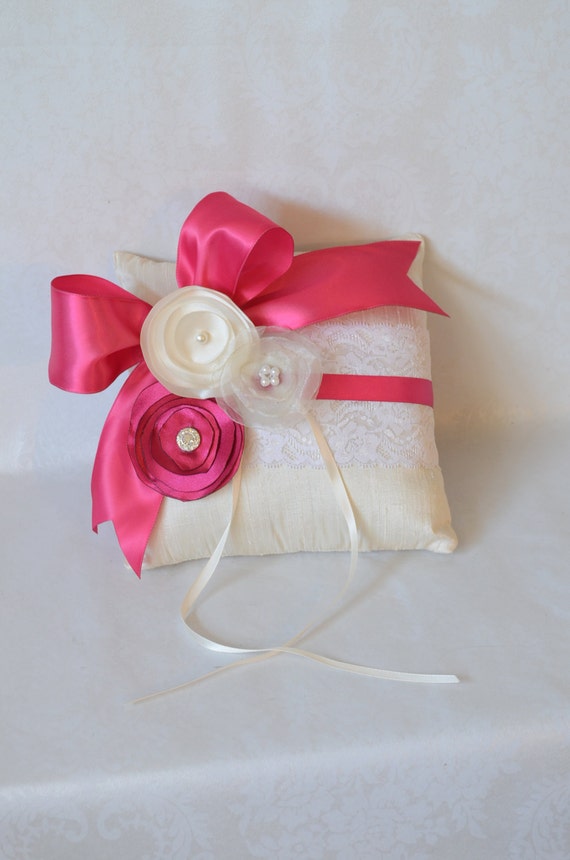 Lace Wedding Ring PillowFuchsiaHot pink ring by ForeverLoveNotes