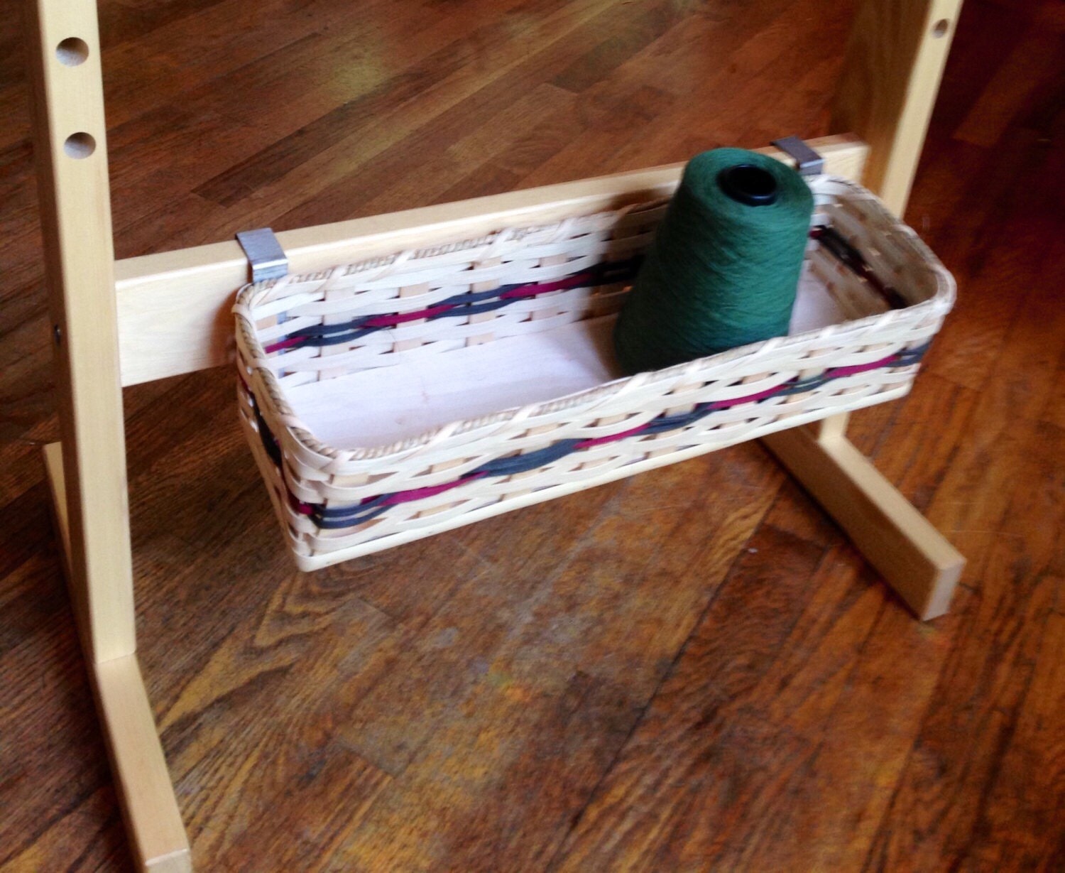 Weaving Loom Bench Basket for storage Amish hand by saorisantacruz
