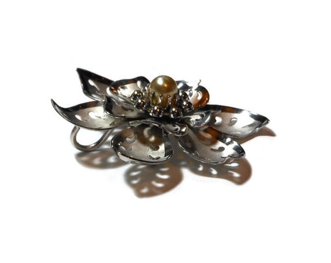FREE SHIPPING 1940s Coro brooch and pendant, silver flower with cut out leaves in satin and brushed silver with silvered pearl center.