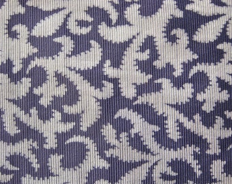 1940s Dress Fabric, Mauve and White Pattern - Rare Vintage Deadstock Dress Material, Ribbed, Soft Drape, 2.3 Metres, 7.55 Feet