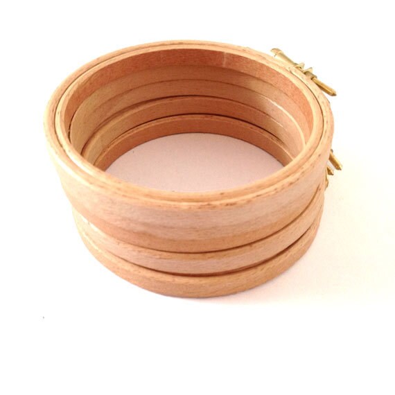 Hoops and crosses coupon