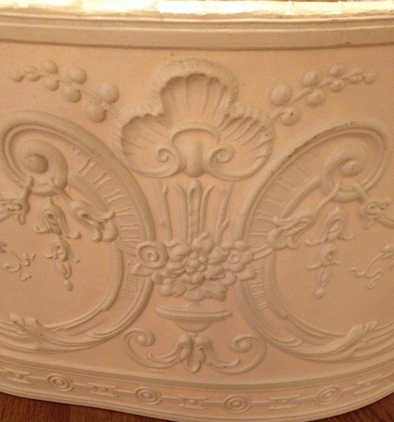 VINTAGE WALLPAPER BORDER Embossed Floral Design by BstreetVintage