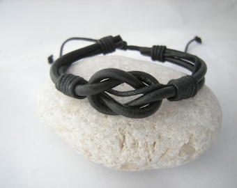 Infinity Bracelet for Men, Man Leather bracelet, Black Leather bracelet, Men bracelet, Gift for Him, Groomsmen gifts, Knot bracelet