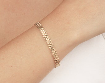 Delicate Gold Bracelet, Dainty Chain Bracelet, Layered Bracelet, Bridesmaid Bracelet, Wedding 24k Gold Plated Jewelry.