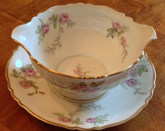 Haviland Limoges China "Sylvia-White" Pink Floral Gravy Boat, Gold Trim Gravy Server, Louis XIV Shape Gravy Pitcher, French Limoges