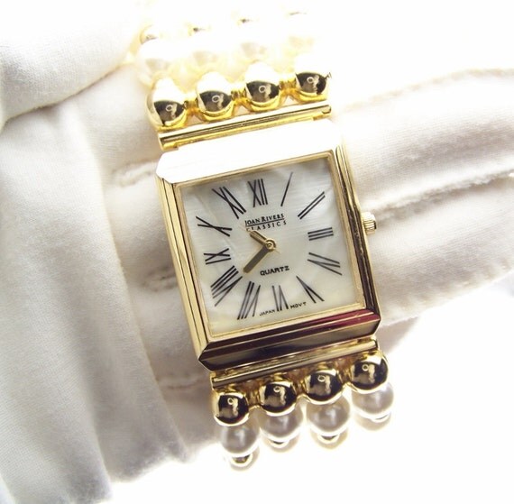 Vintage Joan Rivers Classics Pearl Gold Tone by CJVintageTreasures