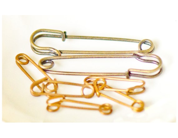 brooch findings large kilt pin antiqued copper 2 fi602 blank jewelry kilt pins antique gold two by friendlywrenjewelry brooch findings large kilt pin antiqued copper 2 fi602 blank jewelry kilt pins antique gold two by friendlywrenjewelry