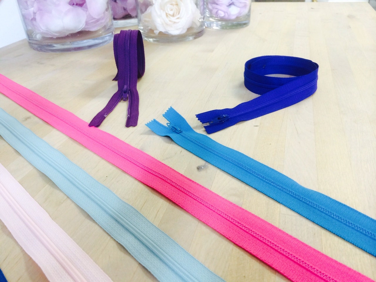 100 Zippers Bulk Wholesale