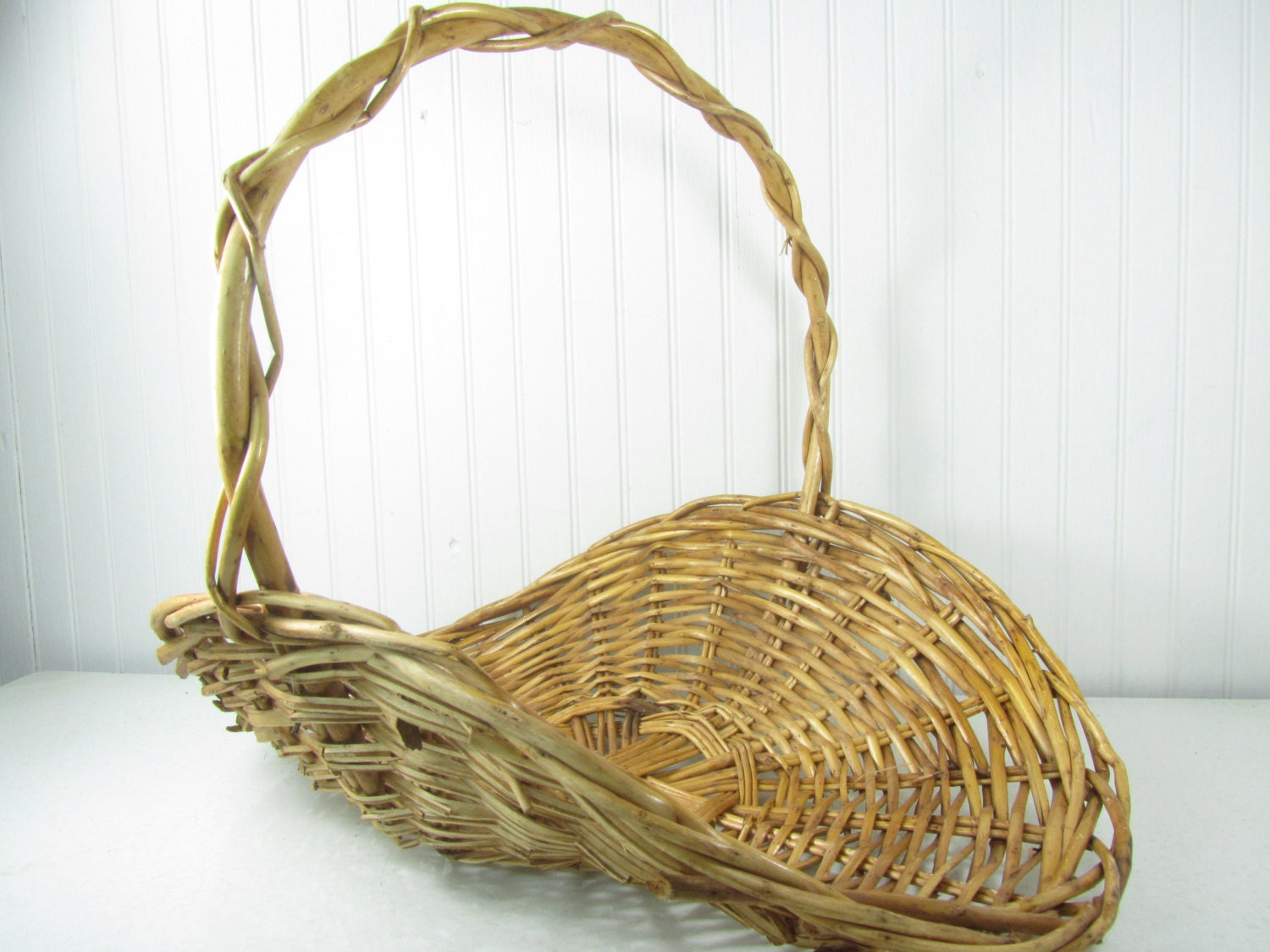 shabby chic decor wicker basket fruit basket wicker flower shabby chic decor wicker basket fruit basket wicker flower